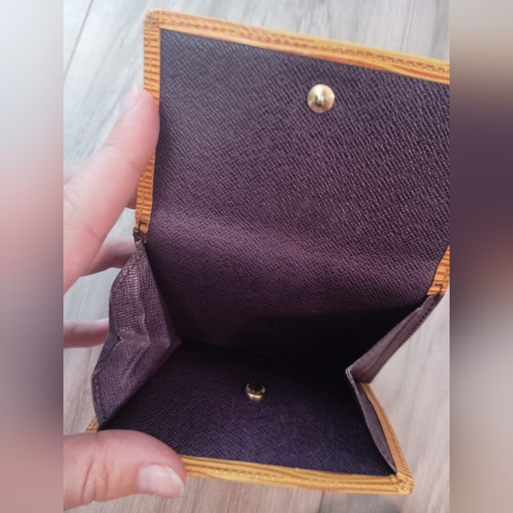 LOUIS VUITTON Epi Bifold  Wallet Marco  Yellow - Picture 5 of 9
